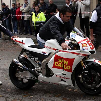 Tausende trauern um Simoncelli