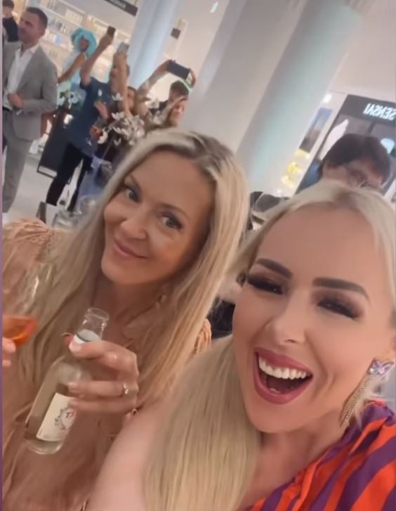 Simone Lugner und Lydia Kelovitz