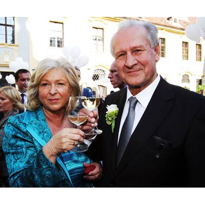 Simone heiratet Alex