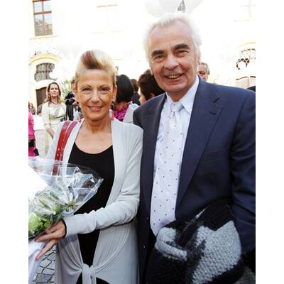 Simone heiratet Alex