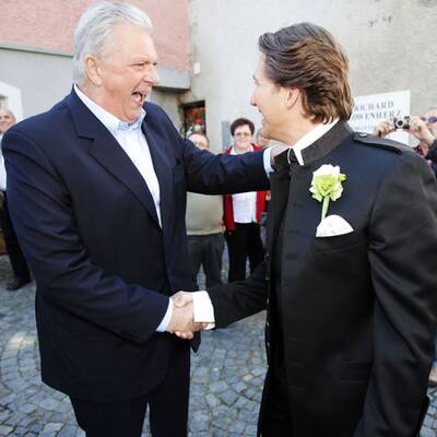 Simone heiratet Alex