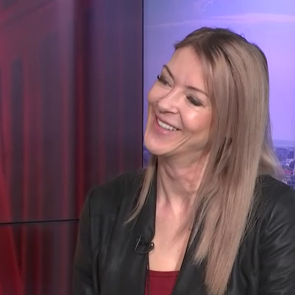 Geheimplan für Opernball? Simone Lugner im Interview | FELLNER! LIVE