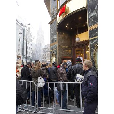 Versace für H&M: Kollektionsauftakt