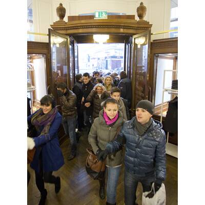 Versace für H&M: Kollektionsauftakt