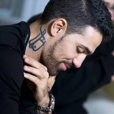 Die coolen Posen der Hip Hop-Stars. 