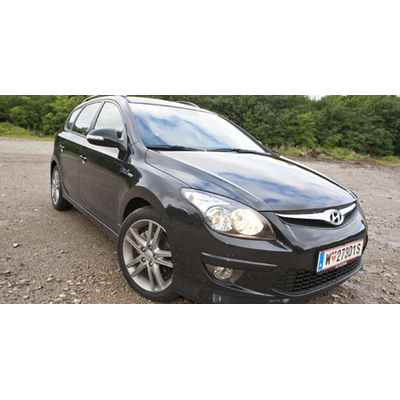 Hyundai i30 blue drive Sporty Wagon im Test