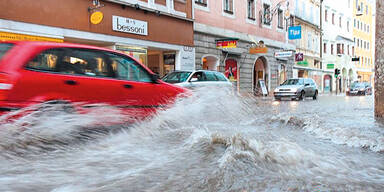 Mai-Unwetter wie in Tropen