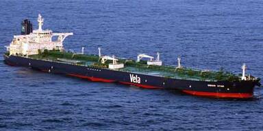 Piraten ziehen mit Sirius-Star auf hohe See ab