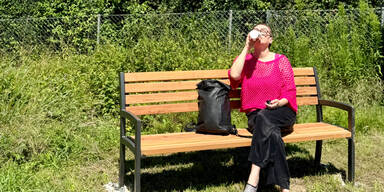 Neue Sitzb&auml;nke zum Entspannen.