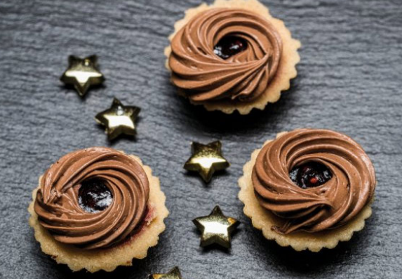 Himbeerschüsserl: Die wohl süßeste Festtagsüberraschung