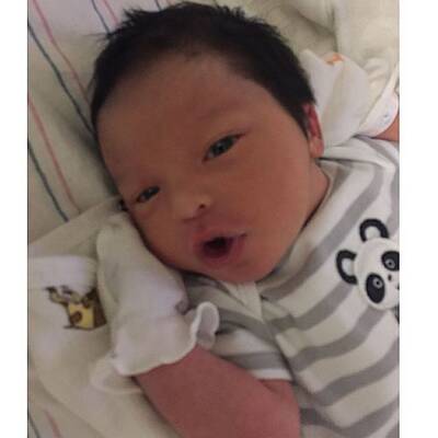 Sarah Stage und ihr Sixpack-Baby 