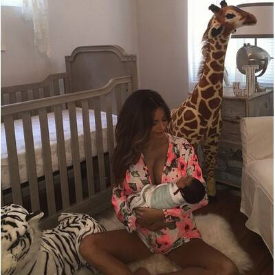 Sarah Stage und ihr Sixpack-Baby 