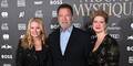 Star-Gala mit Schwarzenegger, Keating und Co.