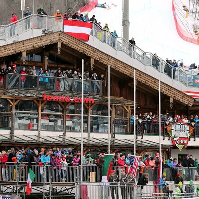 So schön feierten die Fans in Schladming