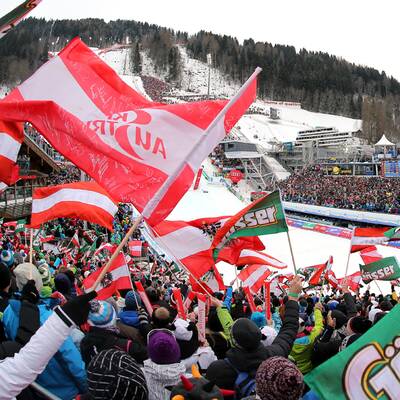 So schön feierten die Fans in Schladming