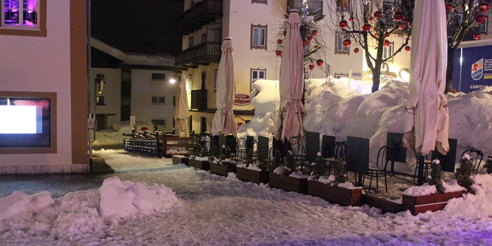 Cortina wird bei Nacht zur Geisterstadt