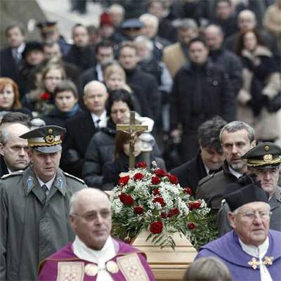 Beerdigung von Beata Christiandl