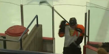 Eishockey-Crack schl&auml;gt sich selbst k.o.