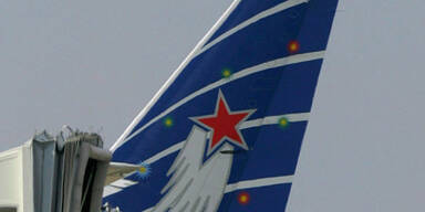 Fahrwerk von Boeing 747 bricht ein