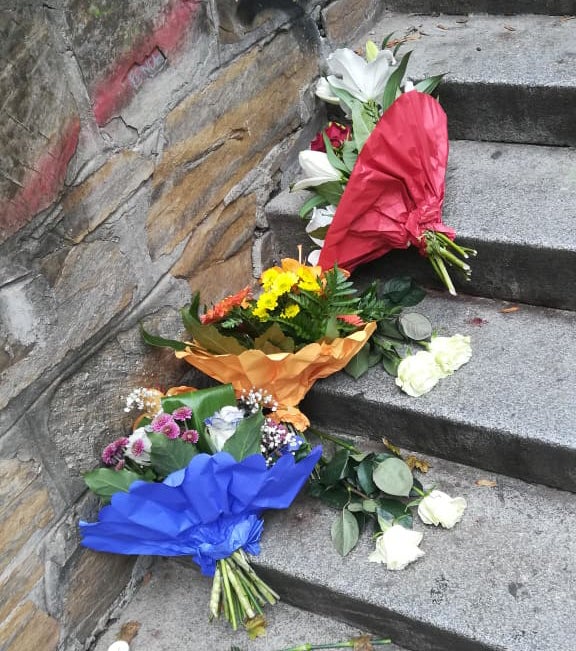 Wien Terror Trauer Blumen Kranz