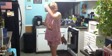 Tanzende Schlafwandlerin wird YouTube-Star