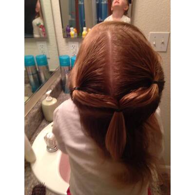 Greg Wickerst Frisurkreationen für Tochter Izzy