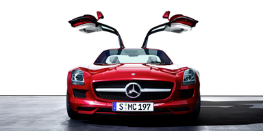 Mercedes SLS - der Star der IAA