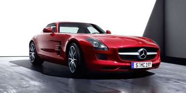 Mercedes SLS - der Star der IAA