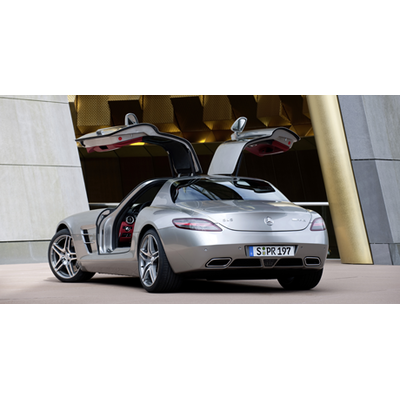 Mercedes SLS - der Star der IAA