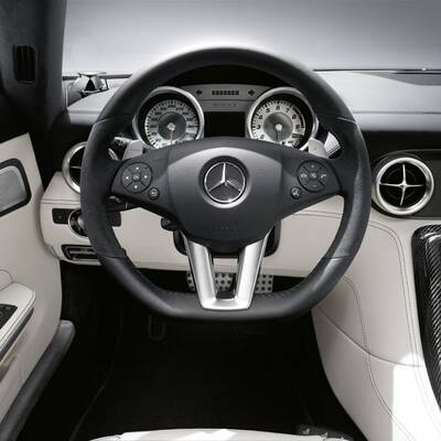 SLS AMG Roadster