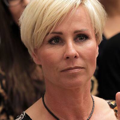 Stars & Freunde trauern um Dirk Bach.