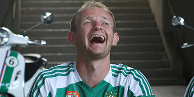 Rapid verl&auml;ngert mit Sonnleitner