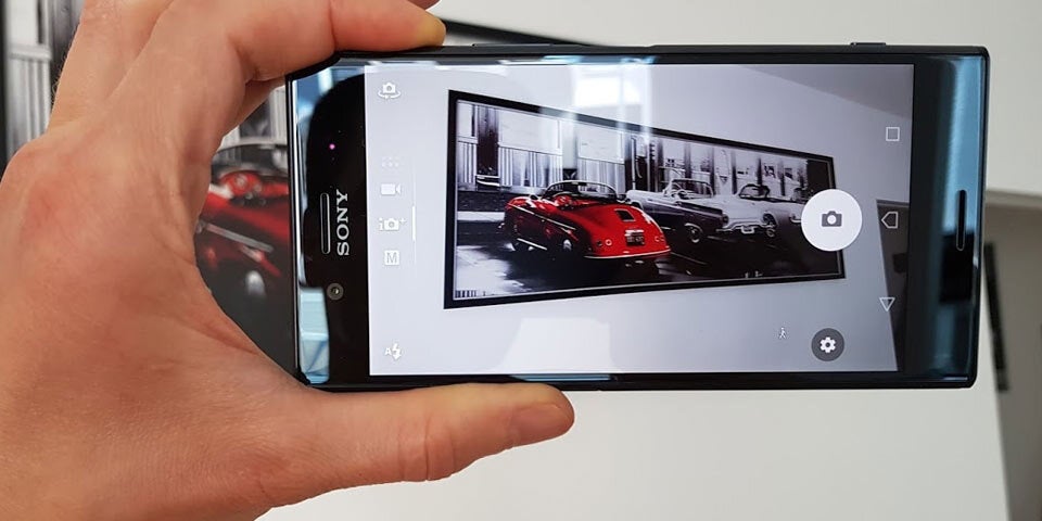 Sony Xperia XZ Premium im oe24.at-Test