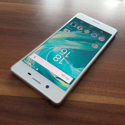 Sony Xperia X 