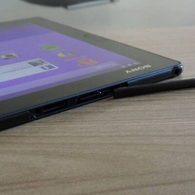 Sony Xperia Z4 Tablet