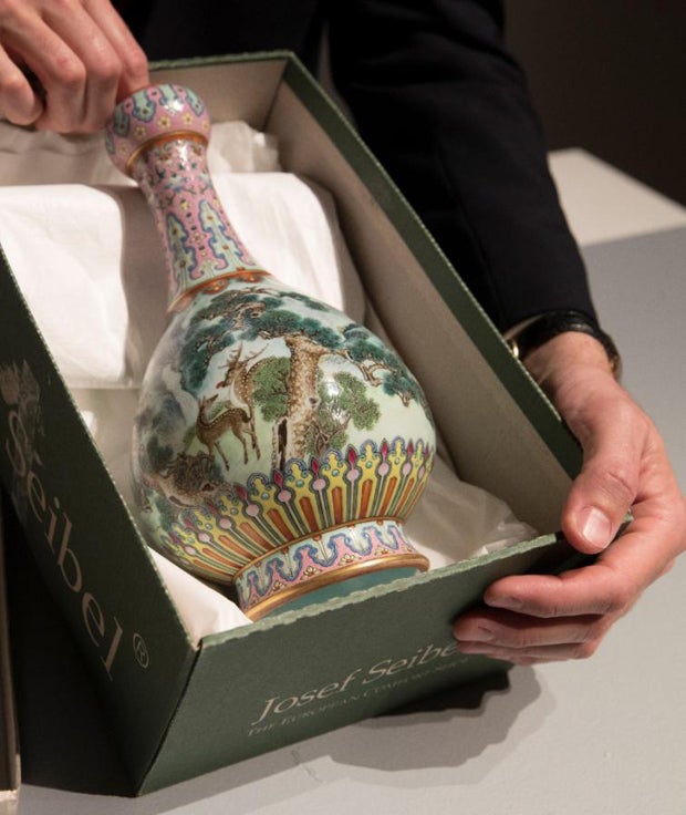 Dieser Dachboden-Fund macht Familie reich