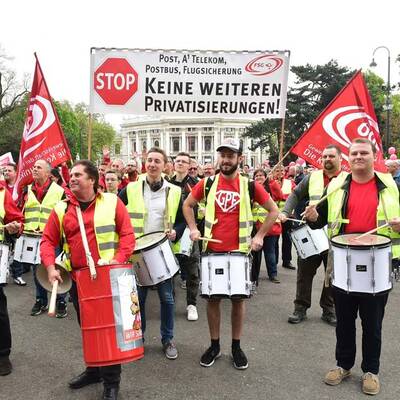 Maiaufmarsch der SPÖ in Wien 