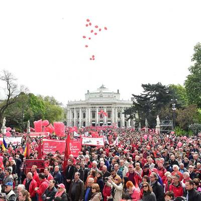 Maiaufmarsch der SPÖ in Wien 