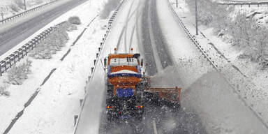 Spanien k&auml;mpft mit Wintereinbruch