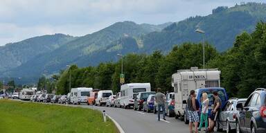 Stau bei der Anreise vorprogrammiert.