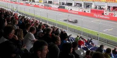 Hamilton schafft Streckenrekord