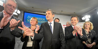 Bomben-Sieg für die Wehrpflicht