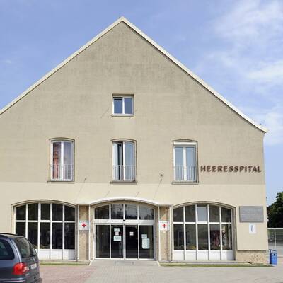 Der 41-Jährige nutzte die Gunst der Stunde bei einem Klogang und ergriff die Flucht.