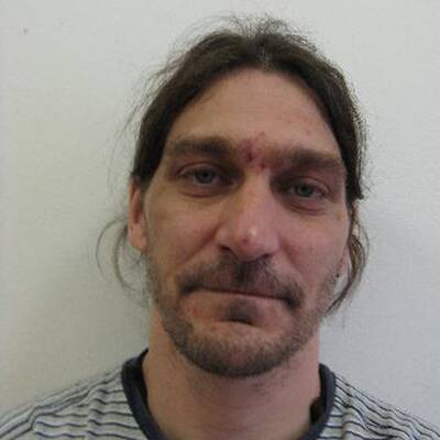 Der 41-Jährige nutzte die Gunst der Stunde bei einem Klogang und ergriff die Flucht.