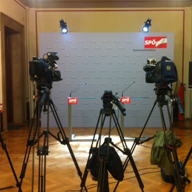 Faymanns neues Team startet