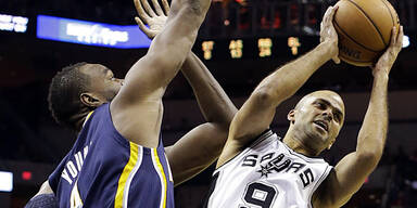 Spurs weiter makellos
