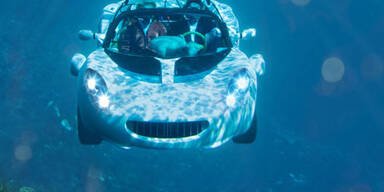 Öko-Sportwagen geht auf Tauchstation