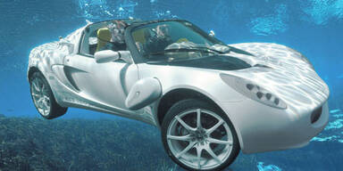 Öko-Sportwagen geht auf Tauchstation