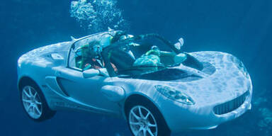 Öko-Sportwagen geht auf Tauchstation