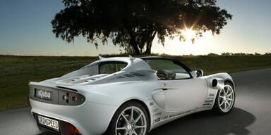 Öko-Sportwagen geht auf Tauchstation